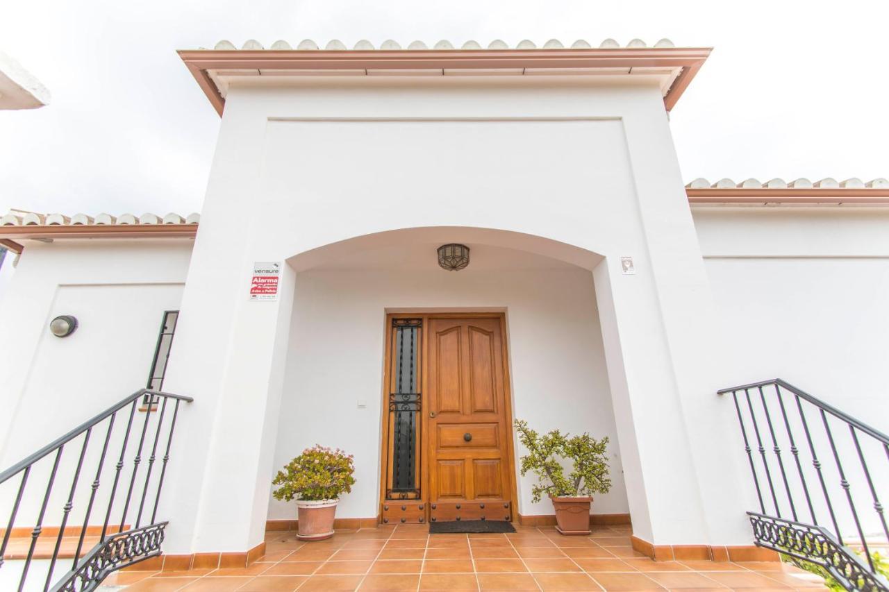 Villa Vallao 内尔哈 外观 照片